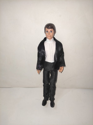 John John el Greco doll used with original shoes and jacket