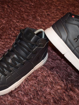 On The Roger shoes size 47 new, black, sporty