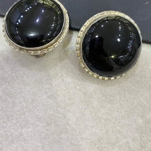 Silver (925) clip earrings with real onyx new