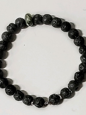 Lava bracelet with seraphinite used, elastic