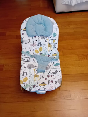 Mama's & Papas Baby Relax with Vibration and Music like new