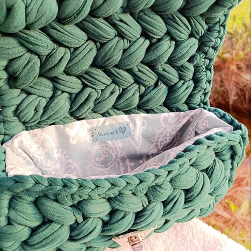 Handmade knitted bubble bag made to order with chain