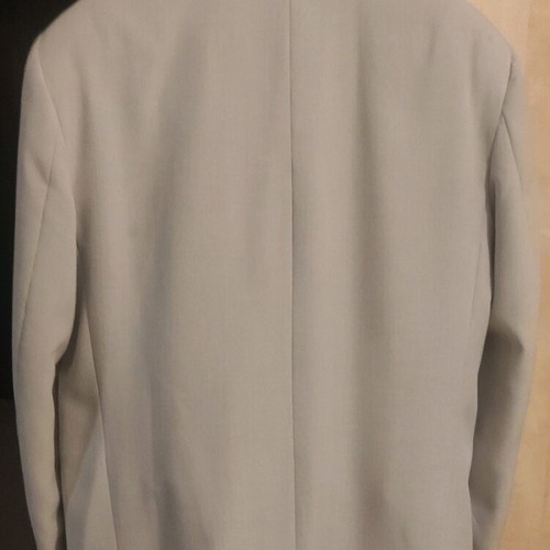 Traffic men's light gray suit like new, size M