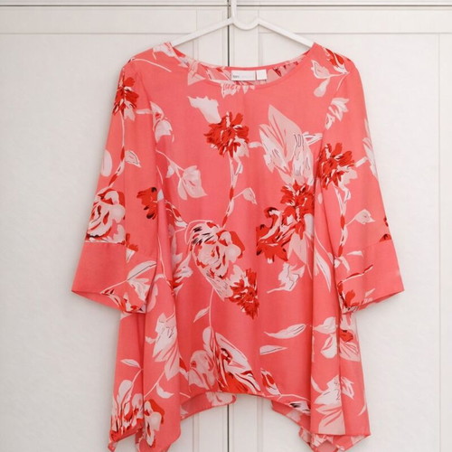 Bpc Selection Bonprix blouse with flowers, like new, size L