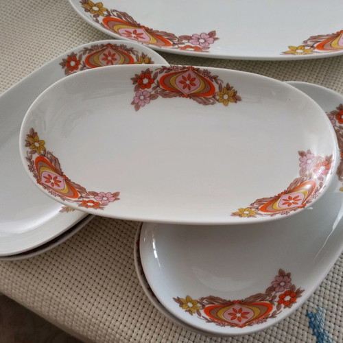 Bavaria porcelain platters Germany set of 6 pieces excellent condition