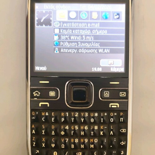 Nokia E72 used in very good condition with leather belt case