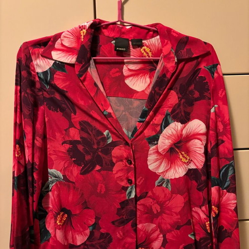 Pinko shirt unused, size S, red