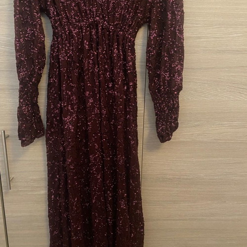 Zara sequin dress burgundy long unused, -  23,00 - Vendora.cy