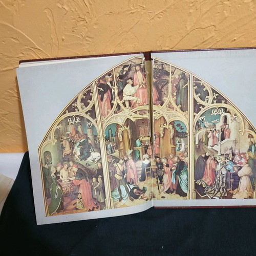 Apostle Paul History book like new