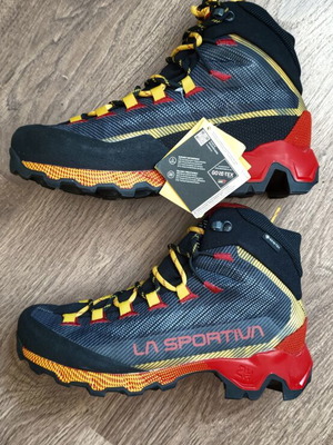 La Sportiva Aequilibrium Hike GTX hiking shoes, women's size 40.5