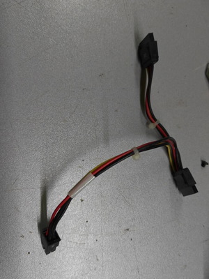 4pin cable to SATA used, tested and functional