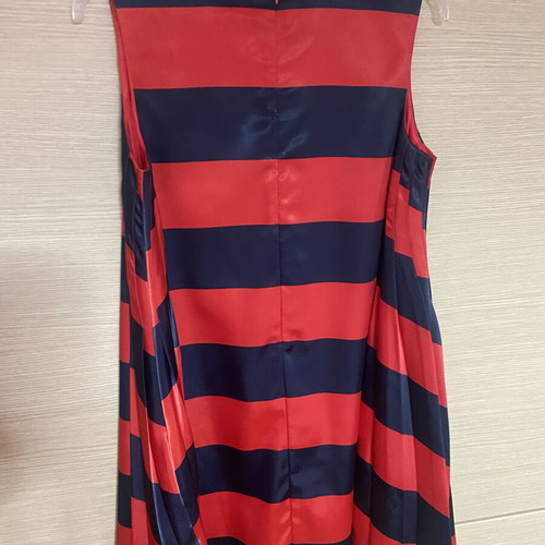 Manolo dress like new, black and red, size S