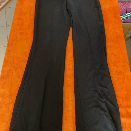 Benetton women's flared pants like new, size 40
