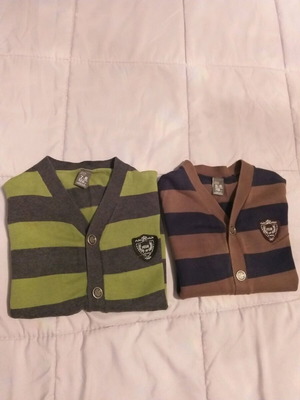 Cardigans used, pack of 2, brown and green, size 128 cm