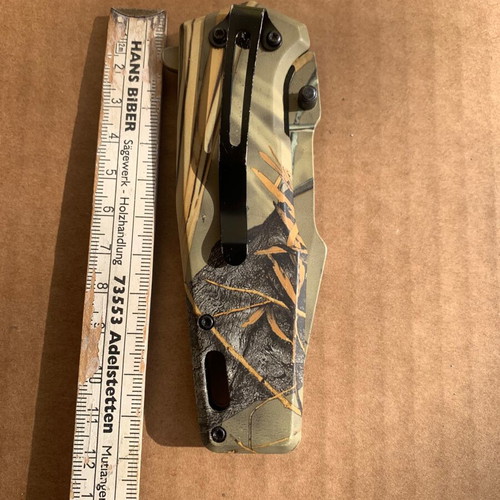 Buck folding knife like new with blade lock