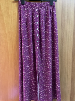 Φούστα μίντι με λουλούδια one size 100% viscose σαν καινούργιο, μωβ
