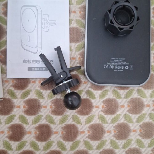Tech Protech CW19 magnetic car mount with 15W wireless charging new
