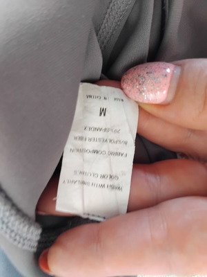 Grey leggings size M