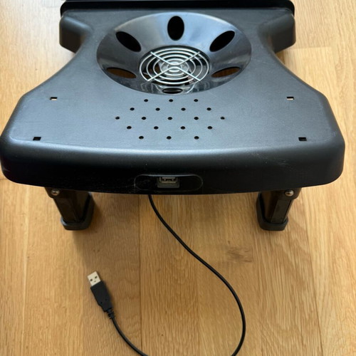 Laptop cooling pad like new with large USB fan