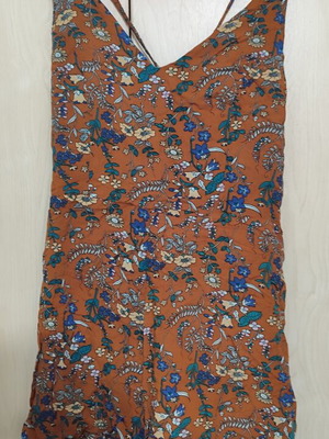 Romper So Sexy floral summer with open back, size S, like new