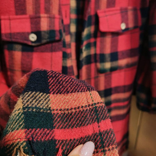 Pink Woman plaid shirt jacket like new, brown and red