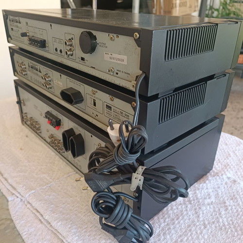 Sansui set A-1000 amplifier SE-500 equaliser T-700 tuner like new