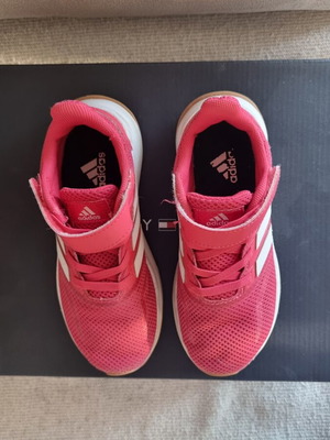 Adidas kids' sneakers size 29 like new, pink, elastic laces