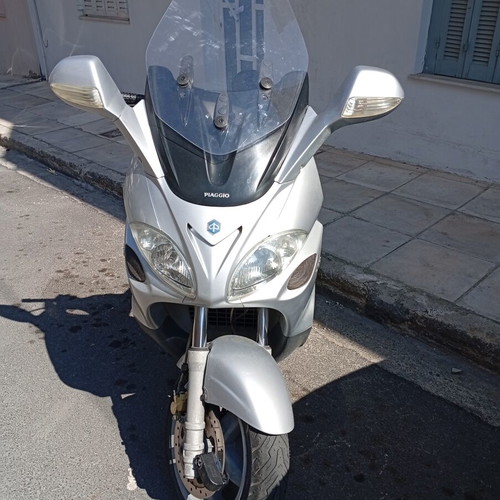 Piaggio X9 500cc scooter used in good condition