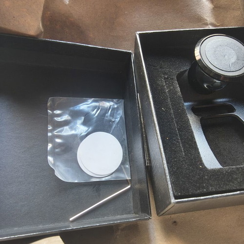 Magnetic phone holder for BMW F20 like new, metal