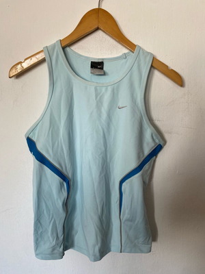 Nike Dri Fit women's top like new, turquoise, size M