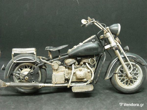  diakosmitiki vintage michani tipou "Harley Davidson" mikri.