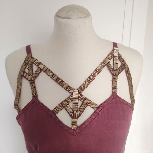 Toi&Moi Burgundy Satin Top with Gold Details Size M like new