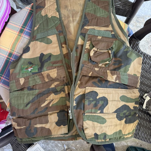 Hunting vest Aetos size L like new