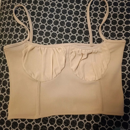 Boohoo crop top size 38, beige