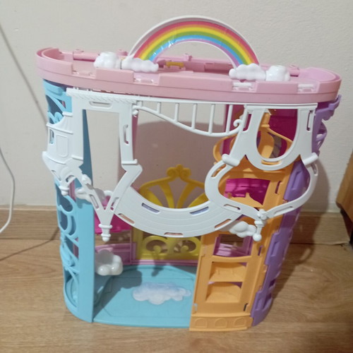 Mattel Barbie Castle Carrying Case used plastic dollhouse