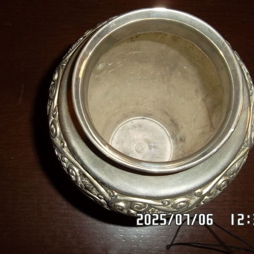 VASE FLOWER POT OLD