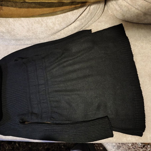 Wool dress long sleeve used, size small, black
