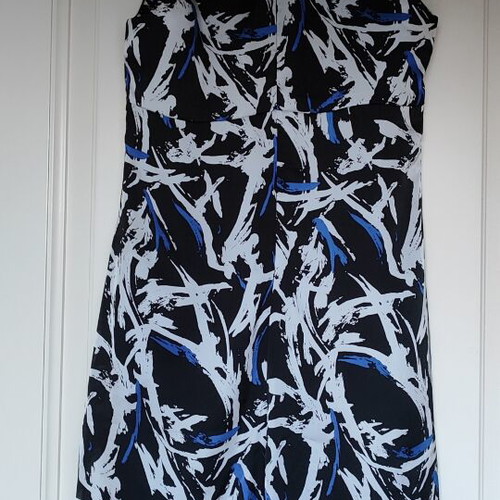 Sleeveless Karina Dress like new, abstract black white blue print, size 42