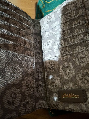 Wallet new
