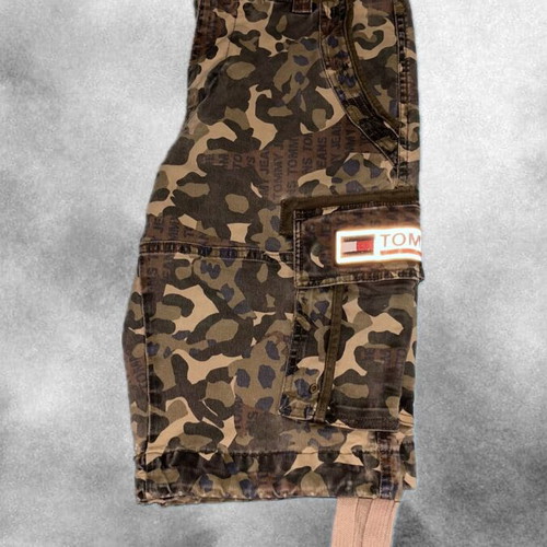 Tommy Hilfiger Camouflage Cargo Shorts like new