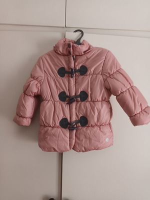 Girls' pink jacket size 3 years like new, missing hood