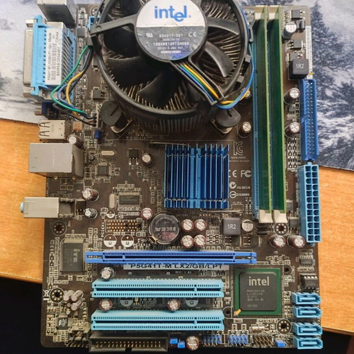 ASUS P5G41T-M (DDR3) with Core2Duo and 2GB RAM used