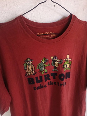 Burton тениска размер M като ново, червена