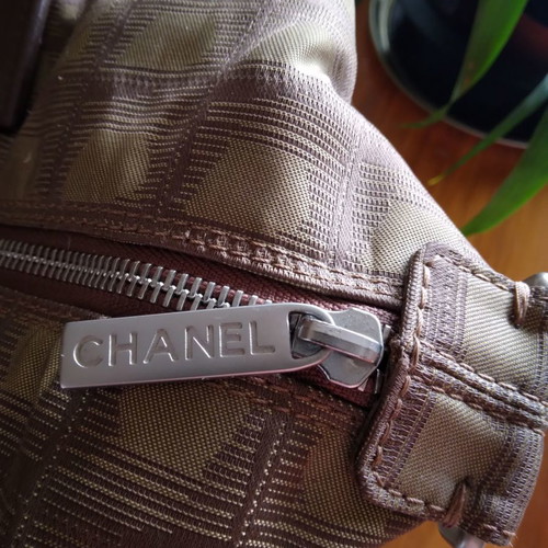 Chanel large shoulder canvas bag like new, authentic vintage