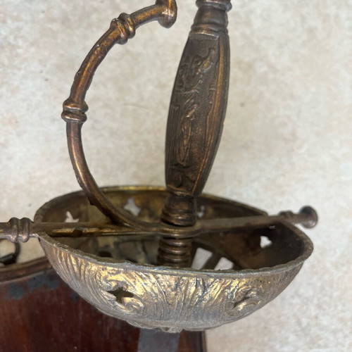 Antique armor and swords used on wood