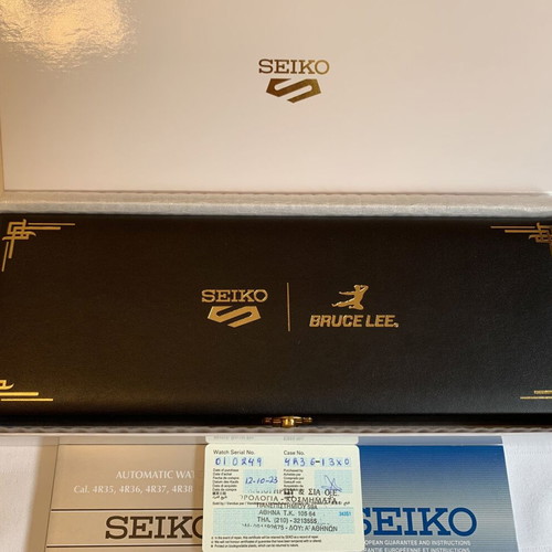 Seiko 5 Bruce Lee Limited Edition SRPK39K1 New with 2 Straps