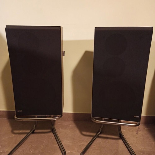 Bang & Olufsen Beovox S30 speakers used with stands