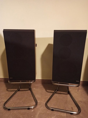 Ηχεία Bang & Olufsen Beovox S30 μεταχειρισμένα με βάσεις