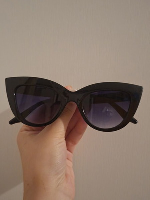 Γυαλιά ηλίου Cat-Eye σαν καινούργιο, μαύρο vintage retro στυλ