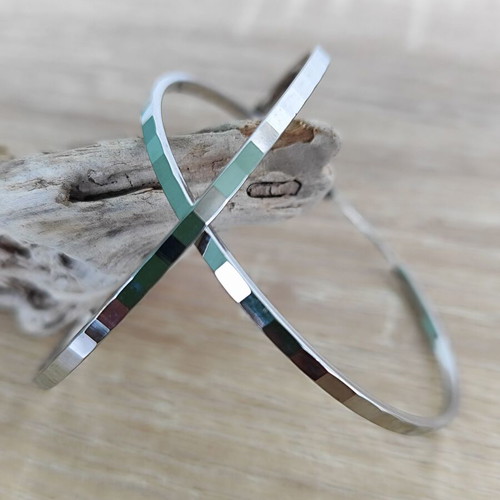 Silver 925 Hoop Earrings like new with hammered polygonal design